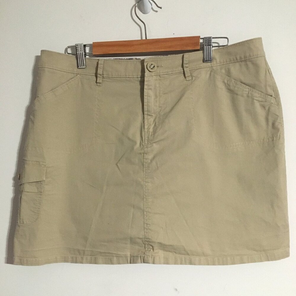 Khaki Skort with Pockets Size 14